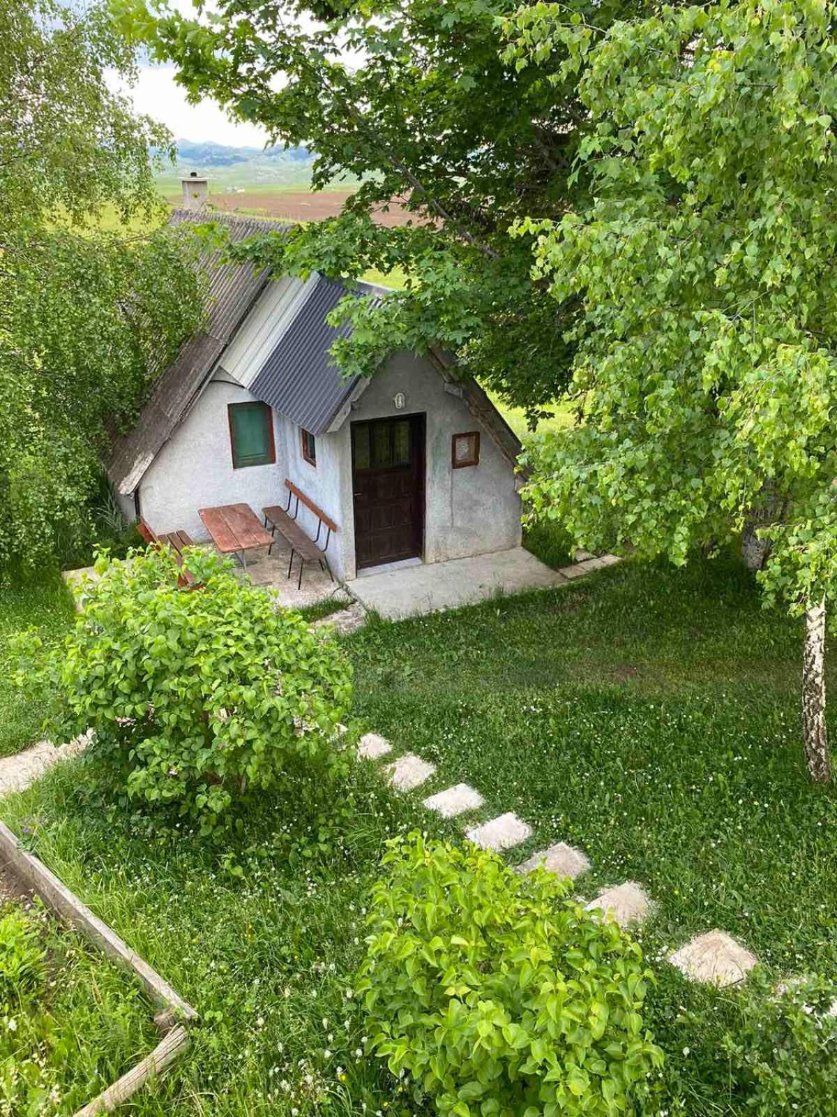 Гостевой дом Family Farm Jezera Жабляк Экстерьер фото